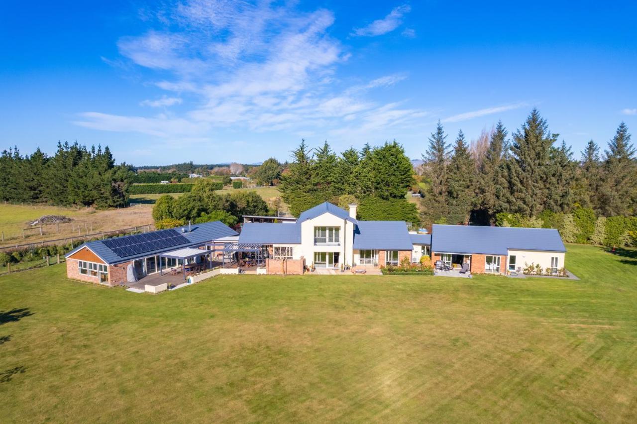 The Meadows Villa Christchurch Bagian luar foto