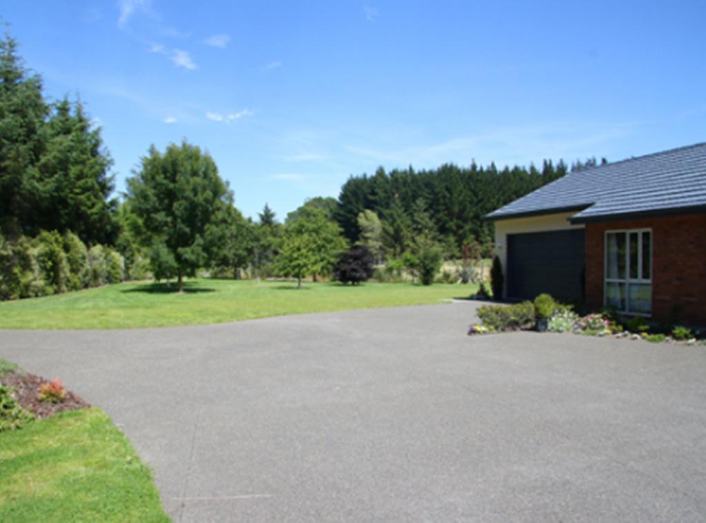 The Meadows Villa Christchurch Bagian luar foto