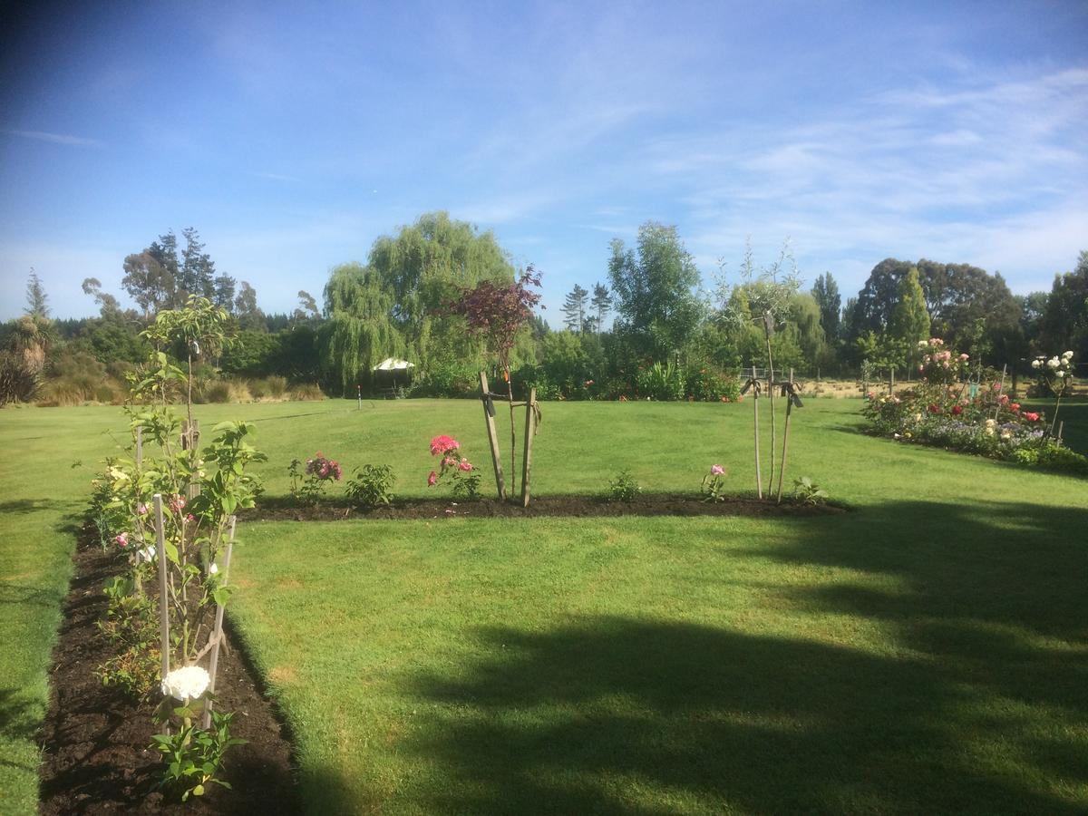 The Meadows Villa Christchurch Bagian luar foto