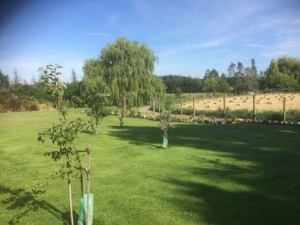 The Meadows Villa Christchurch Bagian luar foto